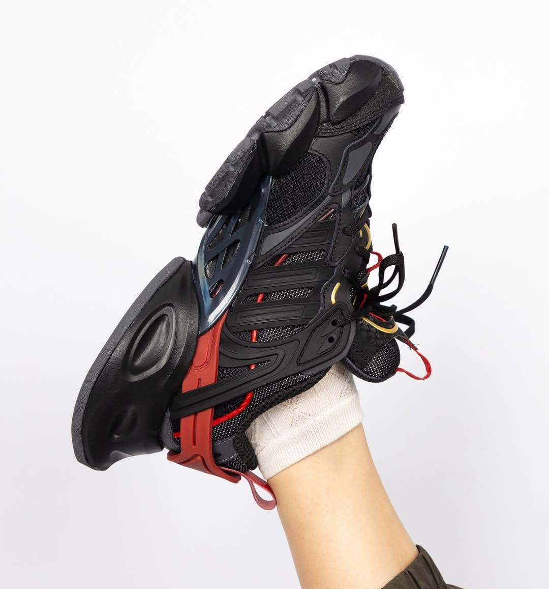 Men’s Chunky Sports Sneakers | Black-Red Streetwear Style | Premium Quality at Low Price – thethings