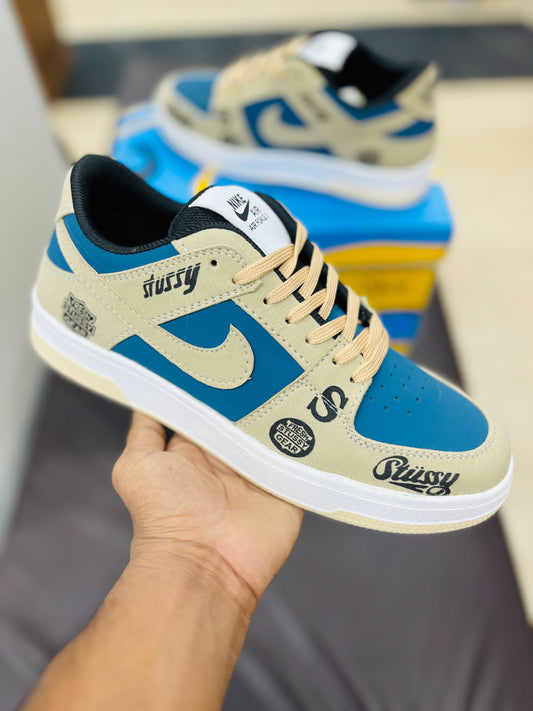Premium Sneakers Cream tone
