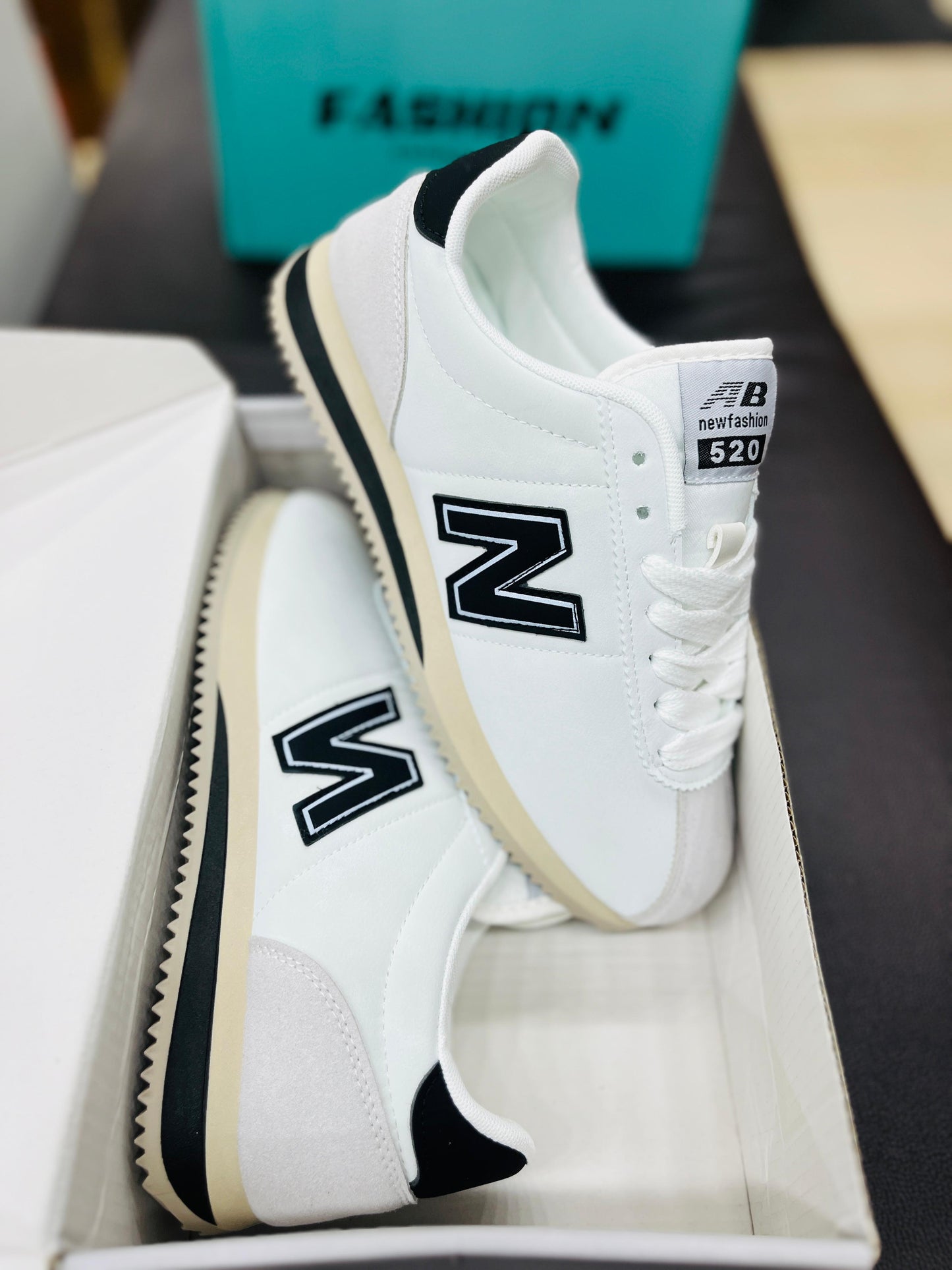 Stylish white Casual Sneakers for Men – Lightweight & Trendy Everyday Wear Shoes (Copy) (Copy)